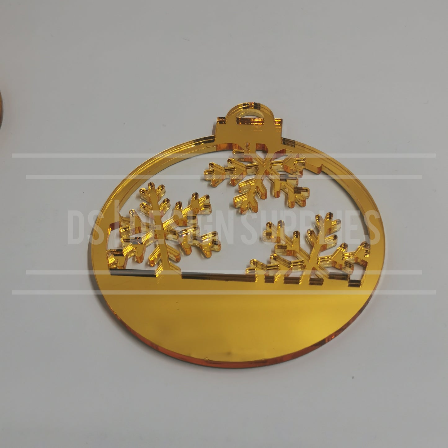 Acrylic - 4 Inch Snowflake Bauble - Bottom Plaque