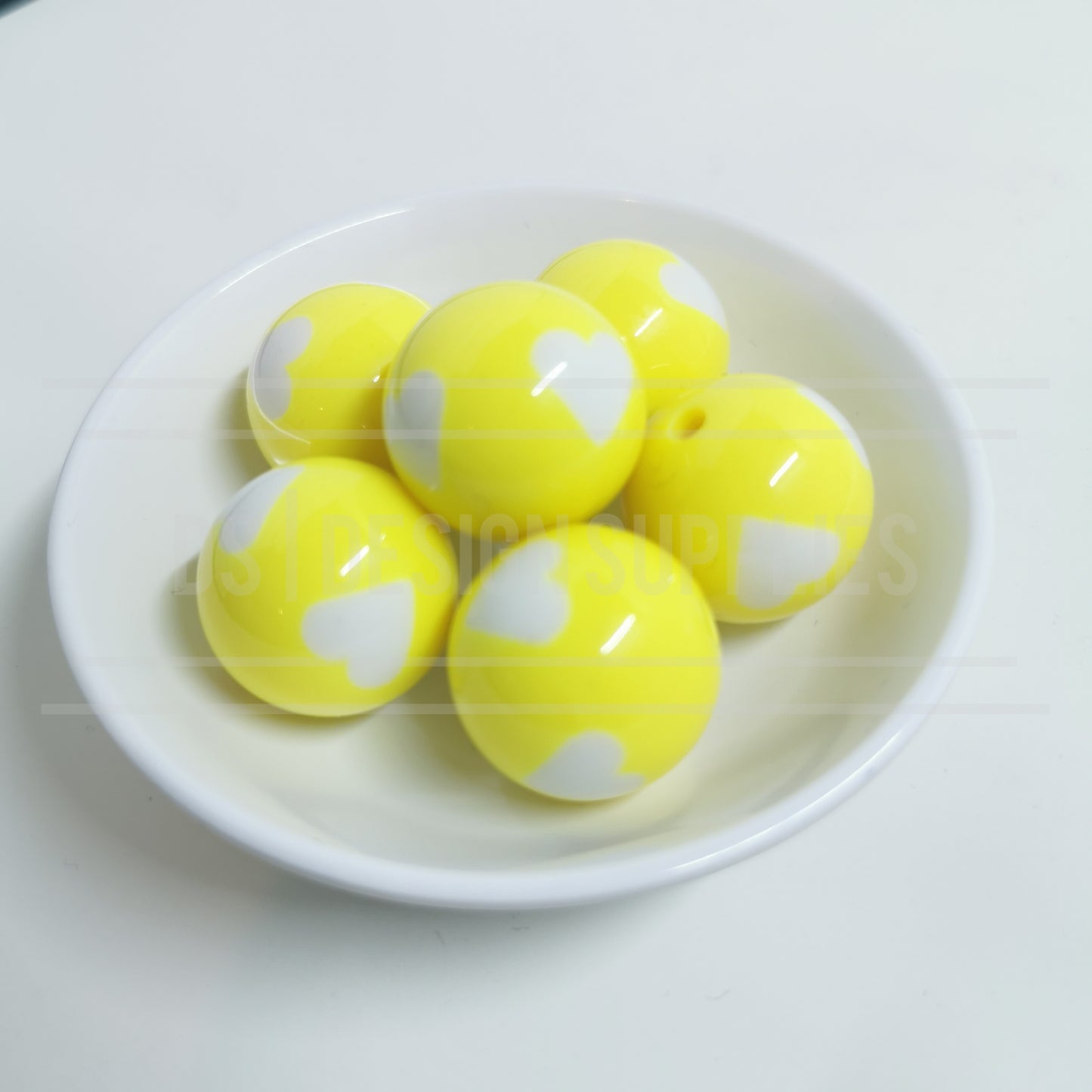 20mm Heart - Bright Yellow
